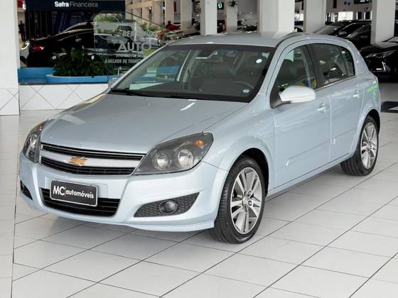 CHEVROLET VECTRA 2.0 MPFI GT-X HATCH 8V FLEX 4P MANUAL